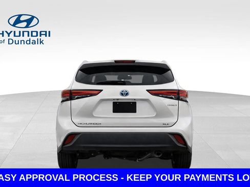 Used 2021 Toyota Highlander XLE FWD image 7