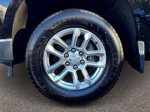 Used 2022 Chevrolet Silverado 1500 LT image 25
