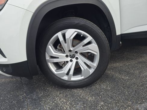 Used 2021 Volkswagen Atlas SE FWD image 30
