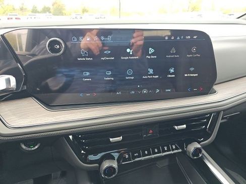 New 2026 Chevrolet Suburban LS image 45