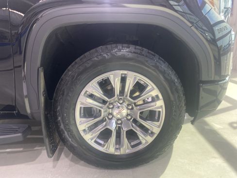 Used 2020 GMC Sierra 1500 Denali AWD/4WD image 10