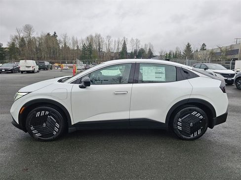 New 2026 Nissan Leaf image 8