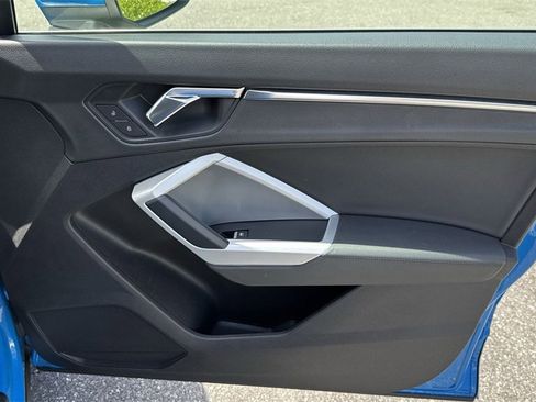 Used 2022 Audi Q3 2.0T Premium w/ Convenience Package image 44