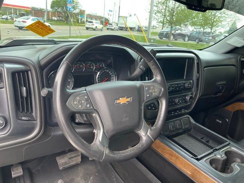 Used 2016 Chevrolet Silverado 1500 LTZ w/ LTZ Plus Package image 10