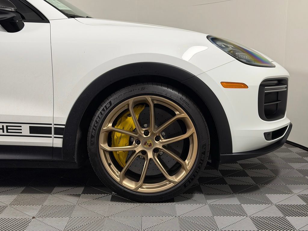 Certified 2023 Porsche Cayenne Turbo GT AWD/4WD image 11