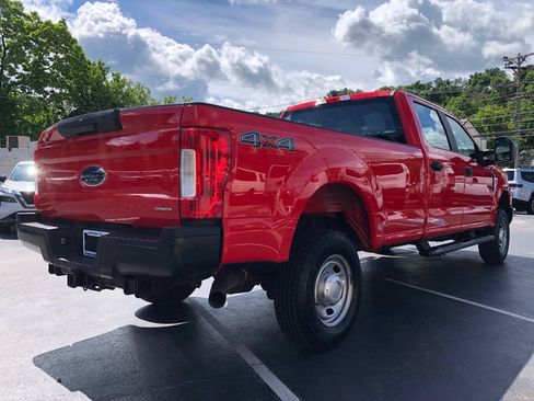 Used 2019 Ford F250 XL w/ Snow Plow Prep Package AWD/4WD image 6