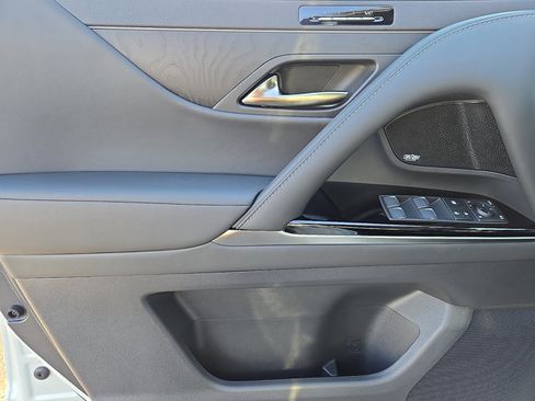 New 2026 Lexus LX 600 4WD w/ Luxury Package image 8