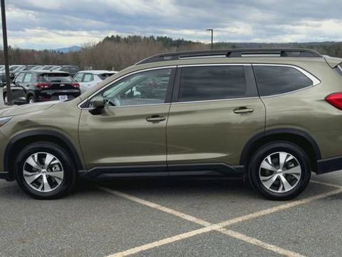 Used 2025 Subaru Ascent Premium AWD/4WD image 5