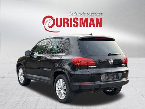 Used 2013 Volkswagen Tiguan S image 4