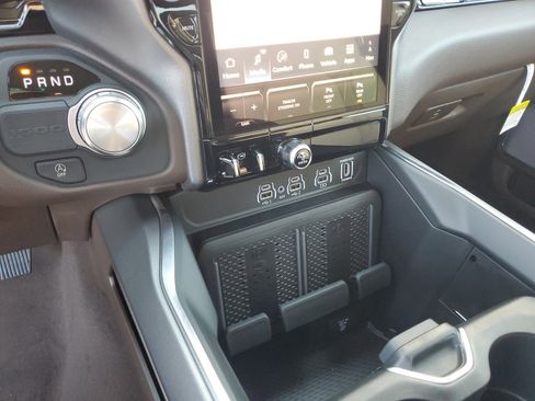 New 2026 RAM 1500 Laramie image 24
