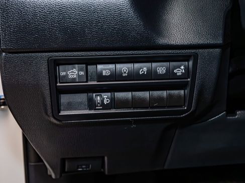 Used 2024 Toyota Tundra SR5 image 17