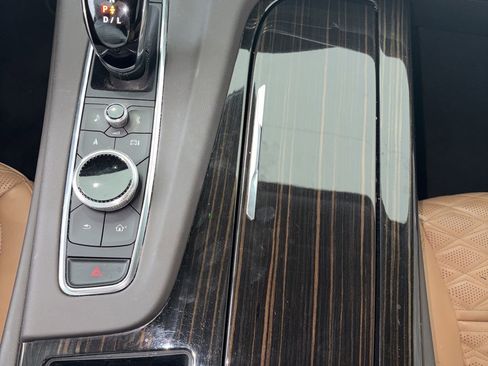 Used 2023 Cadillac Escalade Premium Luxury w/ Performance Package AWD/4WD image 13