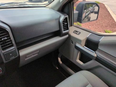 Used 2018 Ford F150 XLT AWD/4WD image 17