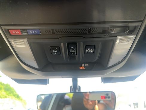 Certified 2024 Subaru Forester Wilderness AWD/4WD image 18