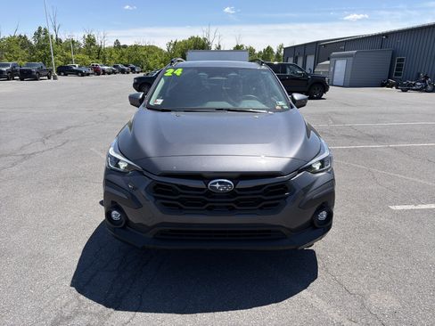 Used 2024 Subaru Crosstrek 2.5i Limited w/ Crosstrek Mirror Package AWD/4WD image 9