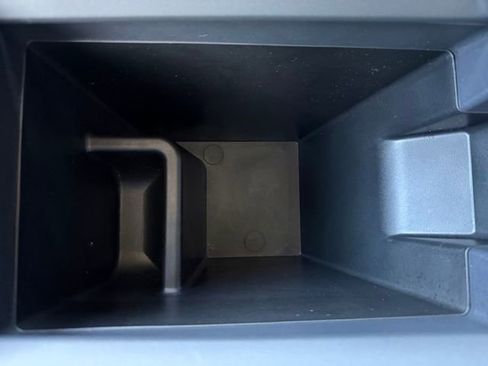 Certified 2025 Nissan Rogue S FWD image 26