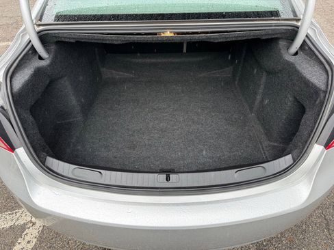 Used 2019 Chevrolet Impala LS FWD image 32