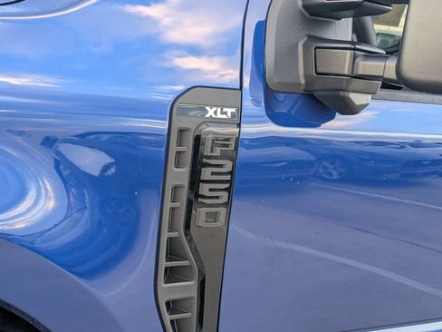 New 2026 Ford F250 XLT w/ XLT Premium Package AWD/4WD image 6