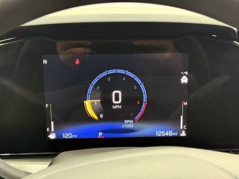 Used 2025 Chevrolet Trax LT image 30