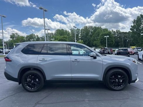 Used 2026 Toyota Grand Highlander AWD Hybrid image 5