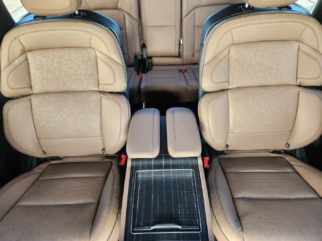 New 2026 Lincoln Navigator Black Label AWD/4WD image 14