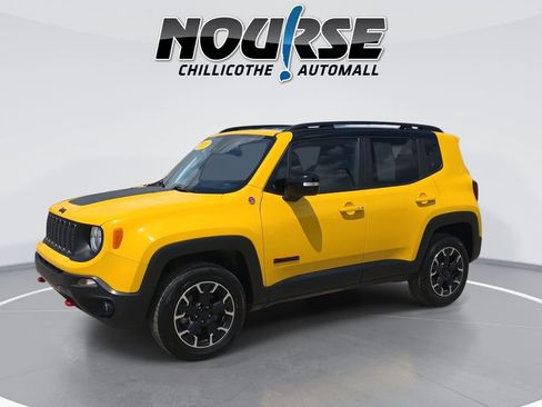 Used 2023 Jeep Renegade Trailhawk AWD/4WD image 4