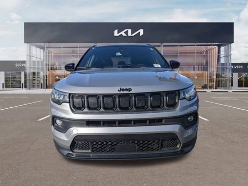 Used 2022 Jeep Compass Altitude image 7