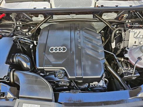 Used 2023 Audi Q5 2.0T Premium w/ Convenience Package AWD/4WD image 27