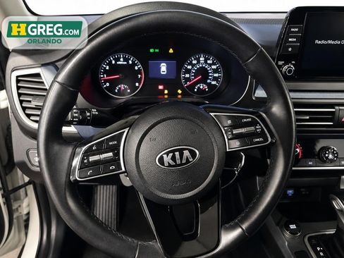 Used 2021 Kia Seltos S FWD image 10