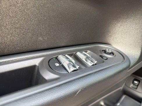 Used 2024 MINI Cooper Countryman image 12