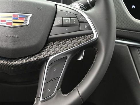 New 2026 Cadillac XT5 Sportv w/ LPO, Onyx Lite Package image 29