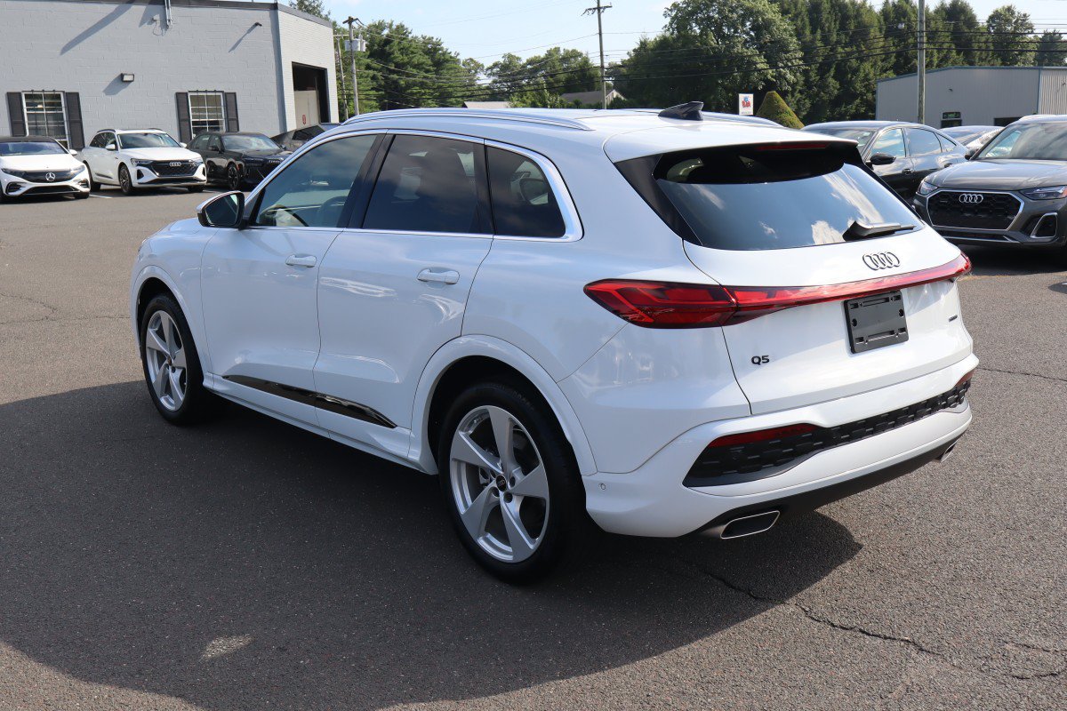 Used 2025 Audi Q5 Prestige AWD/4WD image 7