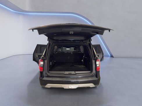 Used 2020 Ford Expedition Limited RWD image 11