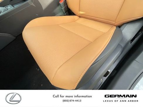 New 2025 Lexus ES 300h w/ Premium Package image 22