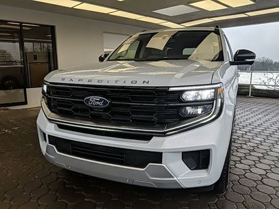 Used 2025 Ford Expedition Max Platinum