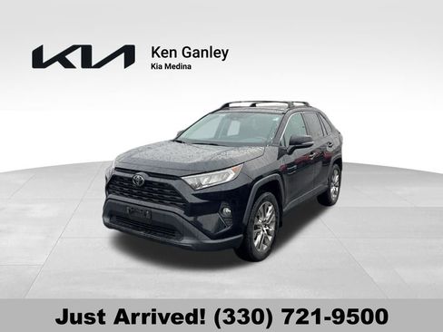 Used 2019 Toyota RAV4 XLE Premium w/ Cold Weather Package image 1