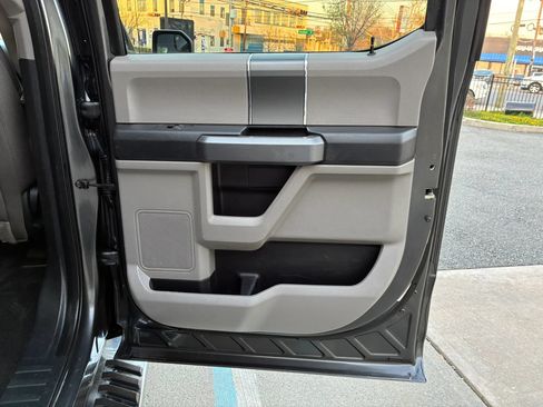 Used 2018 Ford F150 XLT w/ XTR Package AWD/4WD image 16