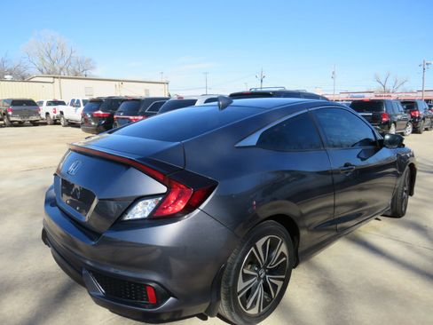 Used 2016 Honda Civic EX-T image 5