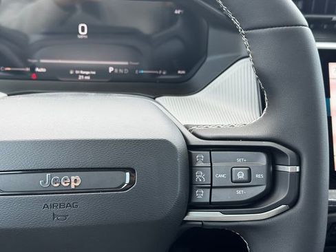 New 2026 Jeep Cherokee Laredo AWD/4WD image 26