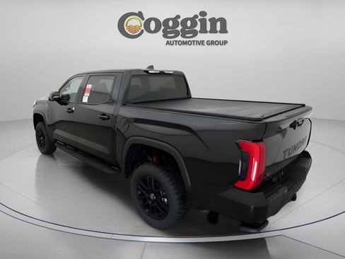 New 2026 Toyota Tundra Limited AWD/4WD image 10