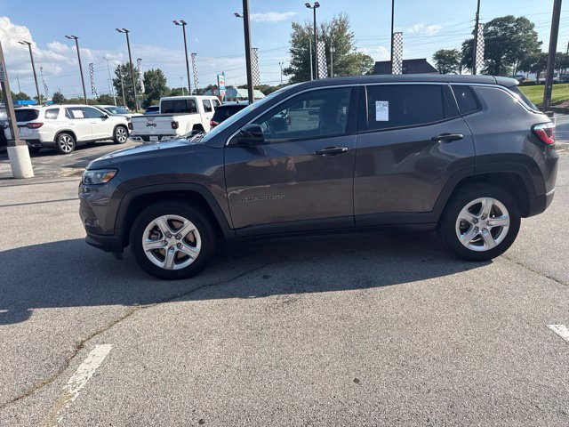 Used 2023 Jeep Compass Sport AWD/4WD image 10