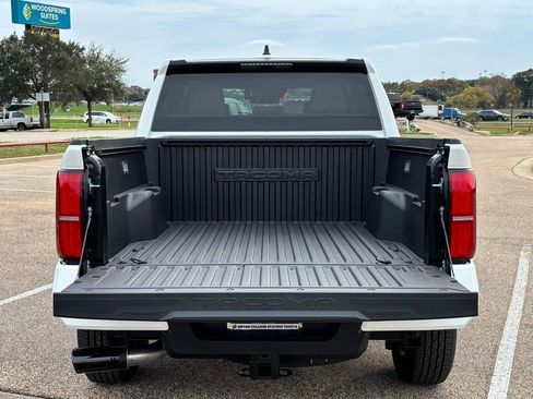 New 2026 Toyota Tacoma SR5 image 7