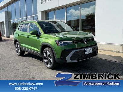 New 2025 Volkswagen Taos SE