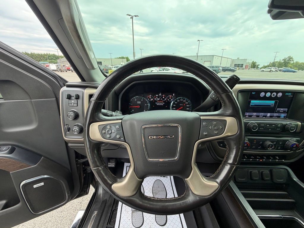 Used 2017 GMC Sierra 2500 Denali AWD/4WD image 33