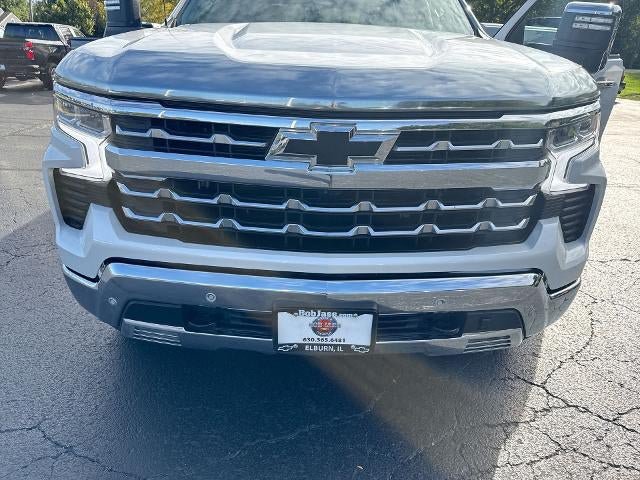 Certified 2025 Chevrolet Silverado 1500 LTZ w/ LTZ Premium Package AWD/4WD image 32