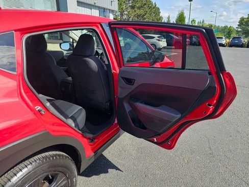 Used 2024 Subaru Crosstrek 2.0i AWD/4WD image 12