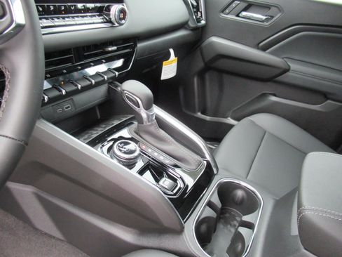 New 2026 GMC Canyon Elevation w/ Convenience Package AWD/4WD image 15