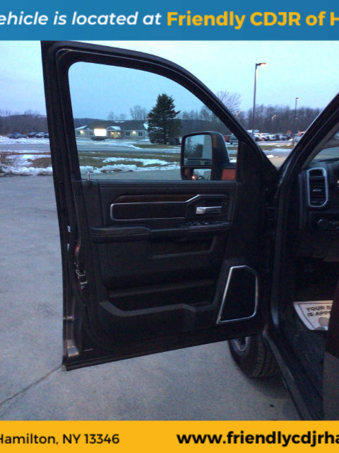 Used 2024 RAM 3500 Laramie AWD/4WD image 8