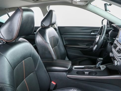 Used 2022 Nissan Altima 2.5 SR w/ Midnight Edition Package FWD image 27