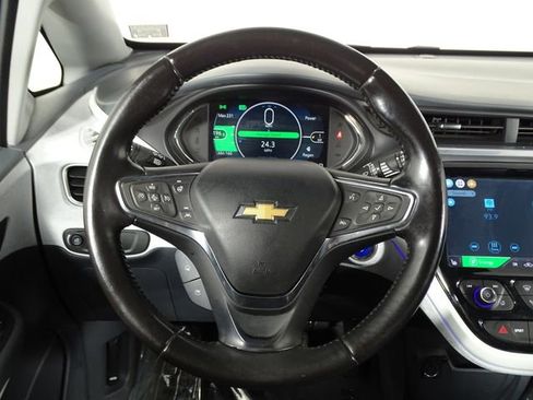 Used 2020 Chevrolet Bolt Premier w/ Infotainment Package image 22